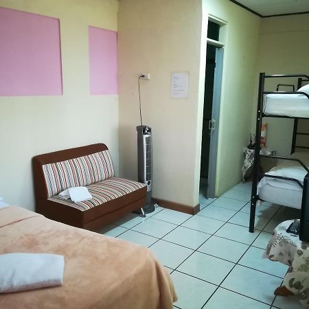 Belis Apartment Alajuela Luaran gambar